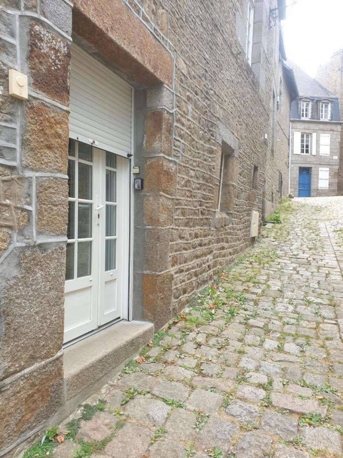 L'Abrincat'Studio, Centre Entre Donjon Et Vue Mont Avranches Exterior photo